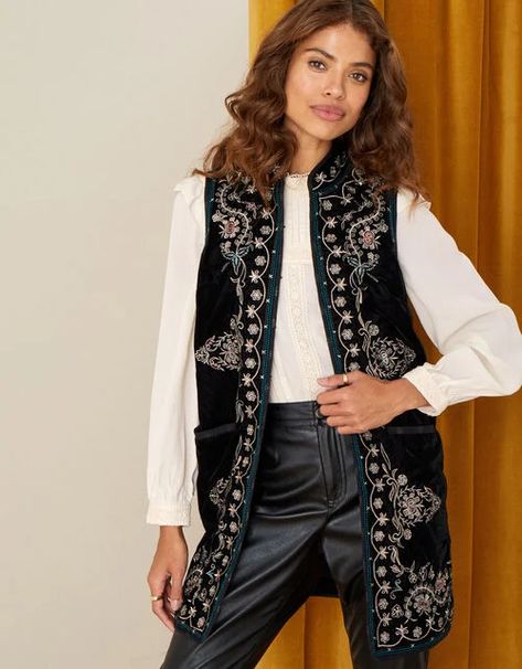 Velvet Waistcoat, Embroidered Waistcoat, Waistcoat Woman, Embroidered Velvet, Evening Jackets, Women's Jackets, Sleeveless Jacket, Velvet Jacket, Dress For Success