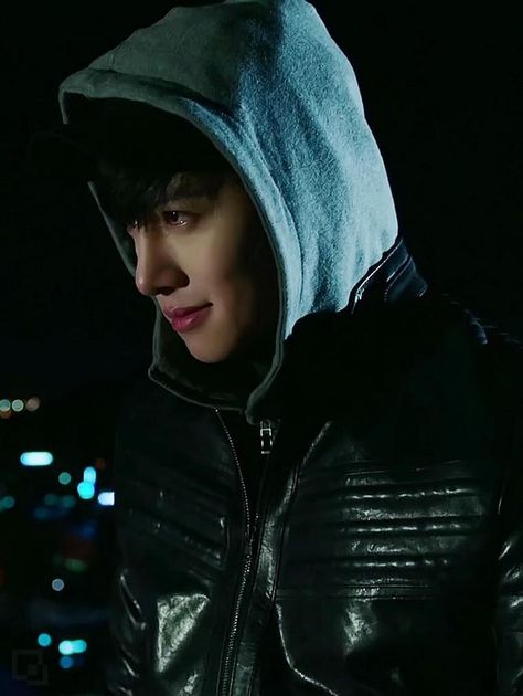 Healer Korean, Healer Drama, My Shy Boss, Healer Kdrama, Ji Chang Wook Healer, Ji Chang Wook Photoshoot, Ji Chang Wook Smile, Johnny Orlando, Park Min Young