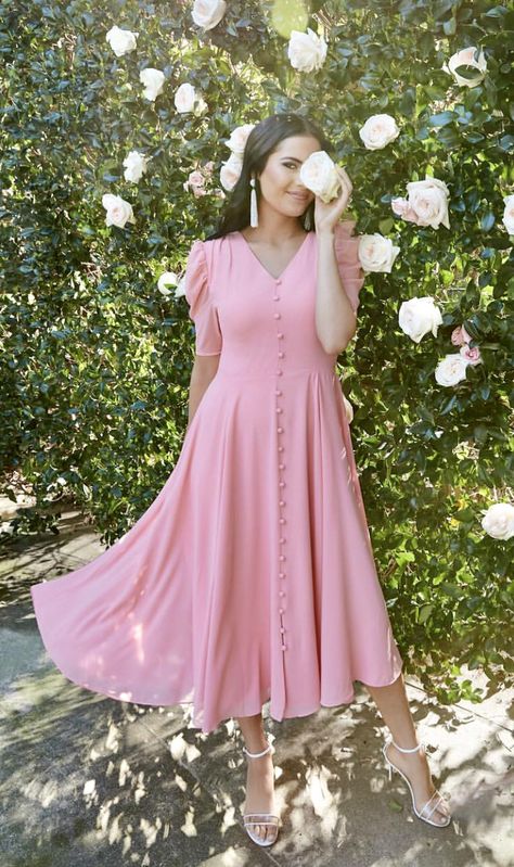 Pink Dresses for spring. Pastel Pink Dress Casual, Pink Outfits Modest, Summer Modest Dresses, Pink Spring Dress, Pink Spring Outfits, Modest Spring Dresses, Pink Day Dress, Pink Spring Dresses, Pink Dress Fashion