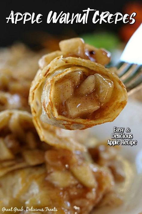 Apple Walnut Crepes are filled with an apple cinnamon and chopped walnut mixture for a delicious breakfast treat. Crepe Recipe Filling, Delicious Apple Recipes, Apple Crepes, Stuffed Crepes, Pinterest Food, Crepe Recipe, Apple Walnut, Mexican Breakfast Recipes, Apple Dessert