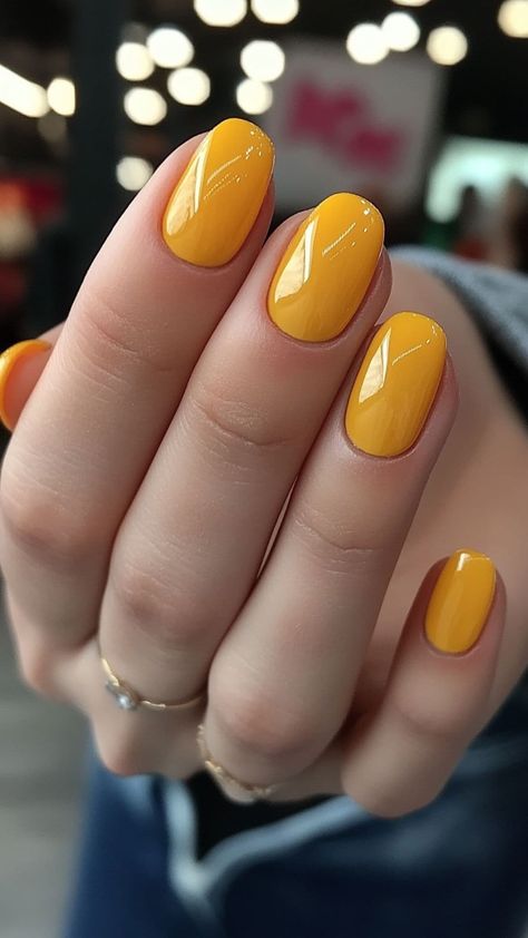 25 Short Fall Nail Designs: Easy, Durable & On-Trend | Lookosm Yellow Fall Nails Design, Fall Nail Designs Easy, Fall Yellow Nails, Fall Short Nail Designs, Mustard Yellow Nails, Short Nail Art Ideas, Short Fall Nail Designs, Short Fall Nail, Nail Designs Easy