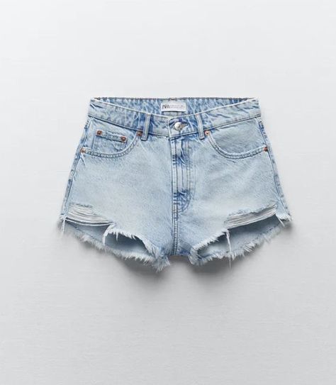 Summer Clothing Pieces, Cute Preppy Tops, Preppy Jean Shorts Outfit, Jean Shorts Preppy, Preppy Jean Shorts, Preppy Bottoms, Preppy Summer Clothes, Garage Clothes, Shorts Preppy