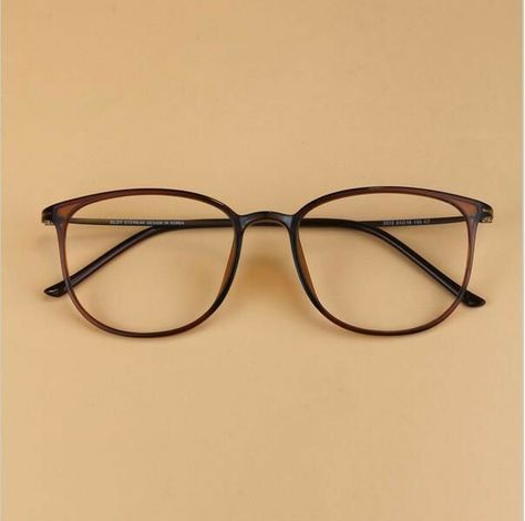 Light weight specs Cute Glasses Frames, Mens Eye Glasses, Geek Glasses, Glasses Frames Trendy, Glasses Inspiration, Specs Frame, Glasses Trends, Womens Glasses Frames, Fashion Eye Glasses