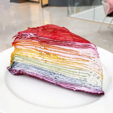 If you’re in Seoul stop by Billy Angel Cake Co. for a slice of rainbow heaven.  📷 @whatgraceeats #delicious #rainbow #crepes Rainbow Crepe Cake, Rainbow Crepe, Mille Crepes, Mille Crepe, Crepe Cake, Angel Cake, Hair Quality, Seoul, Angel