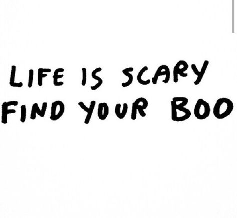 Short Halloween Quotes, Boo Quote, Making Memories Quotes, Most Famous Quotes, Insta Captions, Quotes For Instagram, Cool Instagram, Halloween Quotes, Funny Doodles