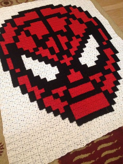 Spiderman Quilt, Pixel Crochet Pattern, Spiderman Photo, Pixel Blanket, Crochet Spiderman, Crochet Hat Free Pattern, Spiderman Crochet, Crochet Blanket Granny Square, Crochet Blanket Granny