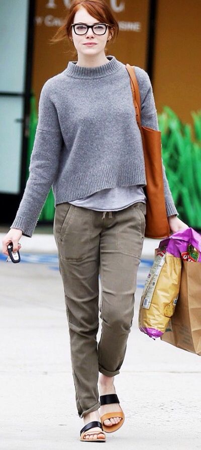 Emma Stone Woman With Glasses, Baggy Clothing, Emma Stone Style, Olive Pants, Black Glasses, Bone Shoes, Tan Sandals, Crop Sweater, Designer Eyeglasses