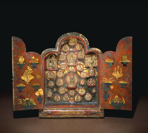 Shrines Box, Shrines Art, Buddhist Shrine, Beautiful Objects, Tibetan Art, Tibetan Buddhism, Buddhist Temple, Assemblage Art, Buddhist Art