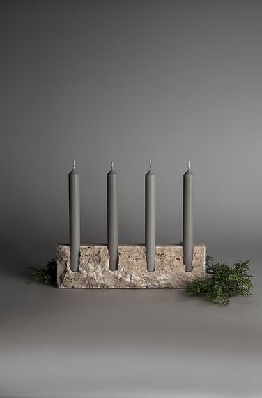 White Travertine, Credenza Decor, Travertine Colors, Marble Candle Holder, Stone Candles, Stone Accessories, Candle Carving, Handcrafted Candles, Objet Design