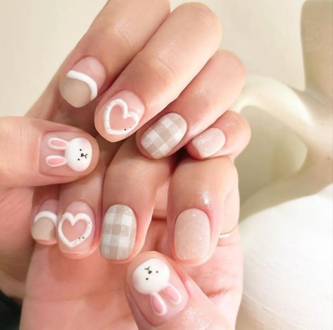 Korean Nail Inspired, Cute Short Acrylic Nails Korean, Cute Short Gel Nails Korean, Korean Simple Nail Art, Korean Nail Art Spring, Korean Nail Art Simple Cute, Bunny Nails Art, Bunny Nails Designs, Korean Nails Art