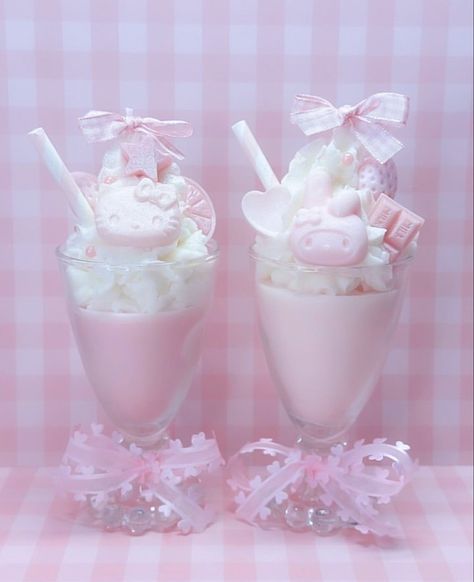 sanrio My Melody Dessert, Kawaii Widgets, Velas Aesthetic, Kawaii Candle, Kawaii Dessert, Kawaii Cooking, Soft Pink Theme, Pink Stuff, Cute Baking