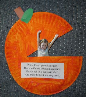 Ginger's 5K Daily Bread: More Pumpkin Fun! Nursery Rhyme Decorations, Apple Centers, Pumpkin Investigation, Pumpkin Centers, Nursery Rhyme Crafts, Pumpkins Preschool, Peter Pumpkin Eater, Peter Peter Pumpkin Eater, Peter Pumpkin