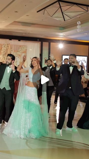 Luxury Wedding Video & Photo on Instagram: "This amazing Indian wedding dance performance is so much fun to watch! Videography: @aperinastudios To book us for wedding visit aperina.com! #indianwedding #indianweddingstyle #indianweddingdance #dance #indianweddingvideography #indianbride #indiandance #cheersannachug Bride: @anavis1201 Groom: @chuggabeer Photo: @aperinastudios Planner: @navikproductions Decor: @weddingdesignanddecor DJ: @platinumroadshow @djrajminocha Dhol/Tabla: @premierdrummers @rajdaffu HAMU: @arfanajasar Henna: @mehekmehndi_by_dee Venue: @renbaltimoreharborplace Catering: @moghulcaterers" Watch Videography, Indian Wedding Dance, Wedding Dance Performance, Wedding Dance Video, Indian Wedding Video, Indian Dance, Video Photo, Chaniya Choli, Wedding Videography