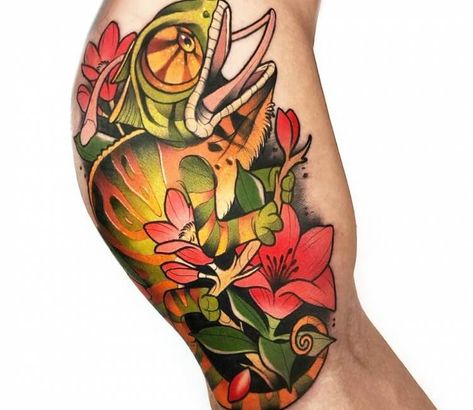 Neotraditional Chameleon Tattoo, Chameleon Tattoo Design, Hips Tattoo, Chameleon Drawing, Chameleon Tattoo, Jungle Tattoo, Avengers Tattoo, Animal Sleeve Tattoo, Hyper Realistic Tattoo