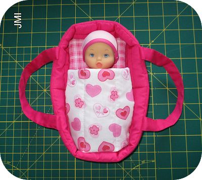 Crafting for Shoeboxes: How to make a Carry Cot for a Mini Baby Doll Doll Carrier Sewing Pattern, Baby Doll Carrier Pattern, Doll Carrier Pattern, Baby Doll Carrier, Carrier Pattern, Doll Sleeping Bag, Baby Doll Bed, Doll Crib, Handmade Stuffed Toys