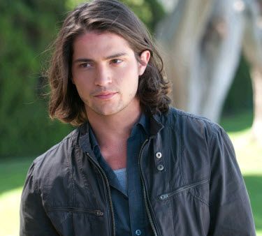 Thomas Mcdonell, Disney Prom, Kelly Hu, Man Character, Movie Photo, Fashion Images, Feature Film, Rhode Island, Visual Artist