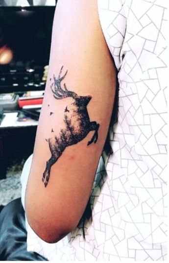 The Ultimate Guide to Hunting Tattoos: Ideas and Inspiration Native American Deer Tattoo, Couples Deer Tattoos, Hirsch Tattoo Frau, Antler Tattoos, Blatt Tattoos, Elk Tattoo, Antler Tattoo, Tattoos For Dad Memorial, Stag Tattoo