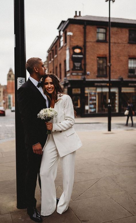 Registry Office Wedding Dress, Wedding Suits For Bride, City Hall Wedding Photos, White Wedding Suit, Women Suits Wedding, Registry Office Wedding, City Wedding Photography, City Hall Wedding, Rock My Wedding