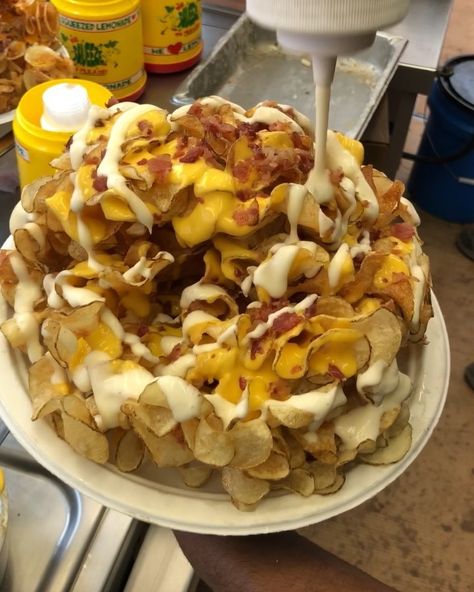 Ribbon Fries, Macaroni And Cheese, Bacon, Yummy Food, Ribbon, Cheese, Canning, Ethnic Recipes, On Instagram