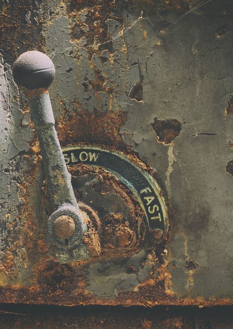 A rusty old lever set to slow on a vintage Churchill machine, left to rust away at an abandoned Brickworks.  Canon 50mm Prime lens ( EF50mm f/1.8 II ) Rust Never Sleeps, Rust In Peace, Peeling Paint, Rusted Metal, Rusty Metal, Bioshock, Color Textures, Wabi Sabi, Street Art