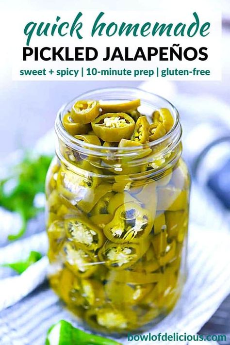 Pickled Jalapenos Recipe, Pickled Jalapeno Recipe, Oregano Recipes, Pickled Jalapeno Peppers, Pickled Jalapenos, Quick Pickled, Jalapeno Recipes, Pickling Jalapenos, Pickled Veggies