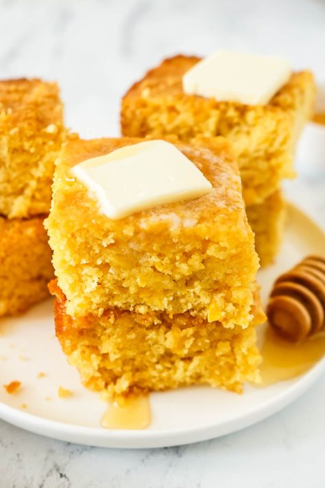 This Sweet Jiffy Cornbread with Honey is such a fantastic semi-homemade recipe that everyone will love! Boxed cornbread mix, and a few simple ingredients make a delicious "homemade cornbread" with the perfect amount of sweetness! It's the perfect side dish for soups, chili and hearty meat dishes! This semi homemade cornbread is made from Jiffy Corn Muffin mix. Honey Jiffy Cornbread Recipe, Jiffy Honey Cornbread Recipes, Sweet Jiffy Cornbread, Cornbread With Honey, Honey Butter Cornbread, Super Moist Cornbread, Creamed Corn Cornbread, Jiffy Cornbread Recipes, Cracker Barrel Recipes