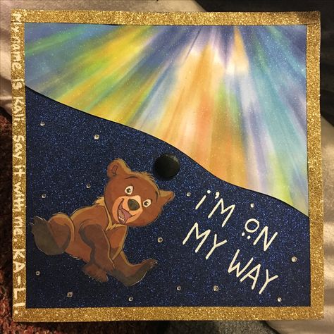 Brother Bear Graduation Cap, Graduation Cap Designs How To Train Your Dragon, Bs Grad Cap, Random Things To Write, Grad Cups, College Cap Ideas, Disney Graduation Cap Ideas, Graduation Countdown, Disney Graduation Cap