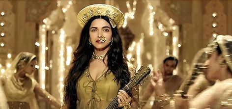 Bajirao Mastani Deepika Padukone, Mastani Deepika Padukone, Padmavati Movie, Bajirao Mastani, Sanjay Leela Bhansali, Cotton Kurti Designs, Colors For Skin Tone, Desi Clothes, Fair Lady