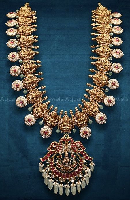 Nakshi Long Haram Designs, Latest Nakshi Jewellery, Bottu Mala Jewellery Designs, Bottu Mala Designs, Bottu Mala, Victorian Jewelry Necklace, Nakshi Jewellery, Elegant Gold Necklace, Gold Jewelry Prom