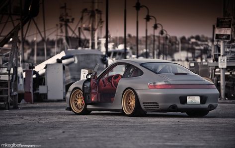 Went out and took a few shots of Greg's 996 C4s while on location for another shoot. Stay tuned for more...  www.mikegilbertphotography.com  Follow me on Facebook Porsche 996 Turbo, 996 Porsche, 996 Turbo, Custom Porsche, Porsche 996, Gold Wheels, Vintage Porsche, Volkswagen Touareg, Classic Porsche