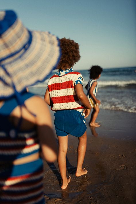 Beach Fashion Shoot, Dior Kids, Kids Inspo, Brand Photography Inspiration, Misha And Puff, Fashion Photography Inspiration, Beach Kids, Beach Photoshoot, Branding Photoshoot