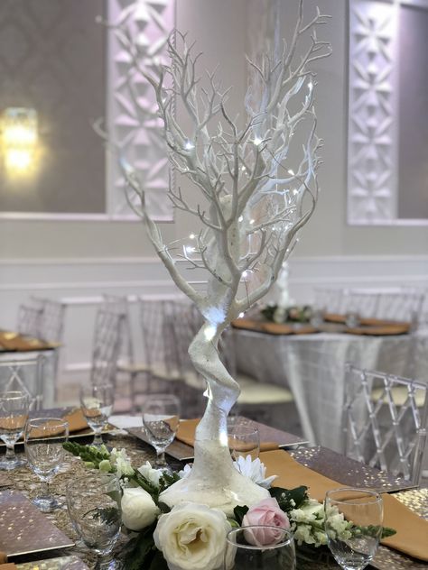 Lighted Tree Centerpiece, Tree With Fairy Lights, Manzanita Tree Centerpieces, Centerpieces Quinceanera, Tree Centerpiece, Manzanita Tree, Light Up Tree, Fairy Garden Party, Wedding Messages