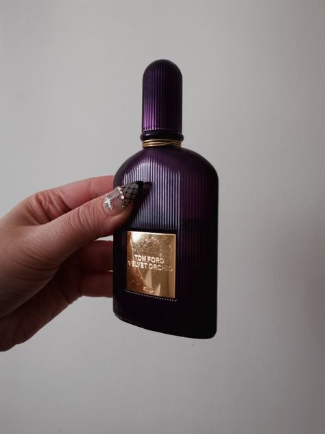 Tom Ford Velvet Orchid, Fragrances Perfume, Tom Ford, Orchids, Scents, Perfume Bottles, Ford, Fragrance, Velvet