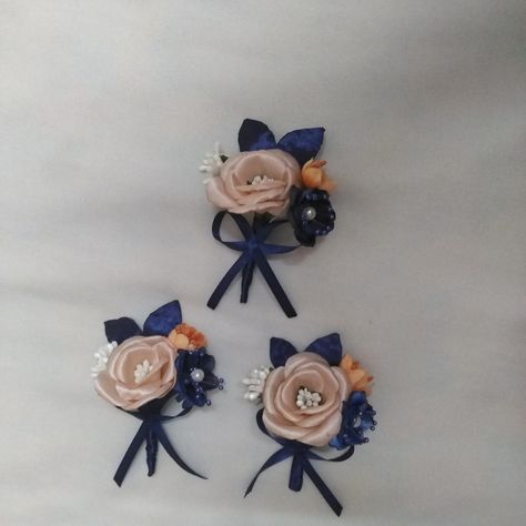 Rose gold and navy blue combination boutonniere Navy Blue Combination, Prom Attire, Blue And Rose Gold, Blue Combination, Family Flowers, Wedding Order, Boutonniere Wedding, Retirement Party, Retirement Parties