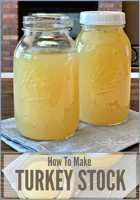 Making Turkey Stock from a turkey carcass is so easy,best soup base ever! How To Make Turkey, Crockpot Turkey, Pumpkin Curry, Turkey Broth, Soup Base, Slow Cooker Turkey, Turkey Stock, Best Soup, Food Club