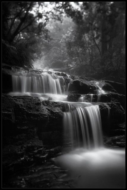 Movement In Nature, Blue Mountains National Park, Tilt Shift Lens, Landscape Pencil Drawings, Black And White Picture Wall, Landscape Sketch, White Artwork, Light Shadow, Tilt Shift