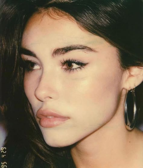 Beer For Hair, Nose Job Inspo, Estilo Madison Beer, Rhinoplasty Nose Jobs, Madison Beer Style, Pretty Nose, Perfect Nose, Desired Face, Face Aesthetic