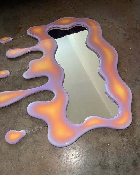 Bask in the glow of this sunset gradient mirror, specially crafted for Taybeepboop 🌅✨. With vibrant hues that shift seamlessly from oranges to purple, this mirror brings the peaceful magic of a sunset into any space. Designed to be both functional and artistic, it makes the perfect statement piece for modern homes or creative studios. Hand-finished for a one-of-a-kind look, it’s an ideal blend of art and utility. Tap to explore more custom creations from HOTGLOOD, and save this pin for your next decor inspiration! 🎨 #GradientMirror #CustomArt #HomeDecor Drippy Mirror, Gradient Mirror, Sunset Gradient, Orange Gradient, Please And Thank You, Delicate Chain, Modern Homes, So Proud, Awe Inspiring