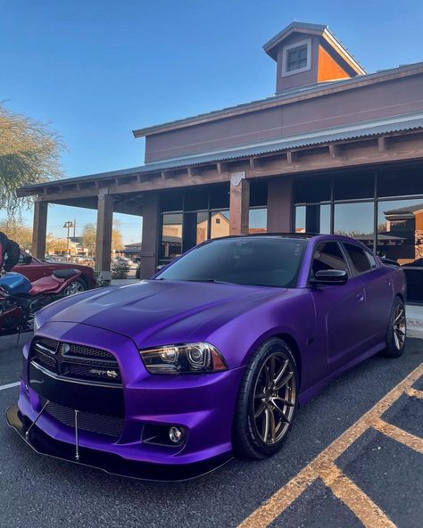 Srt8 Charger, Positive Manifestation, Charger Hellcat, Pink Cars, Dodge Charger Hellcat, Customized Cars, Aesthetic Cars, Dodge Charger Rt, Charger Rt