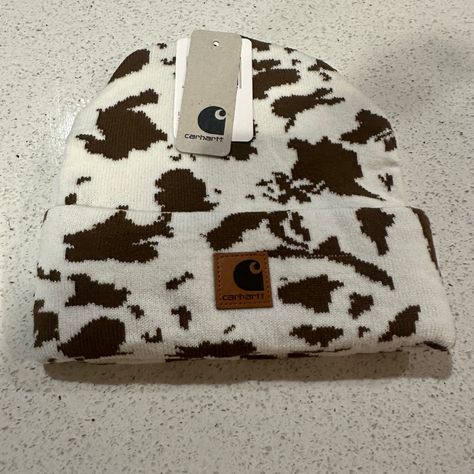 New Cowprint Adult Size Brown White Western Gift Ideas For Women, Carhartt Hat Women, Western Birthday Gifts, Country Christmas Gifts, Western Christmas Gifts, Hats Country, Carhartt Beanies, Western Things, Cute Western Outfits