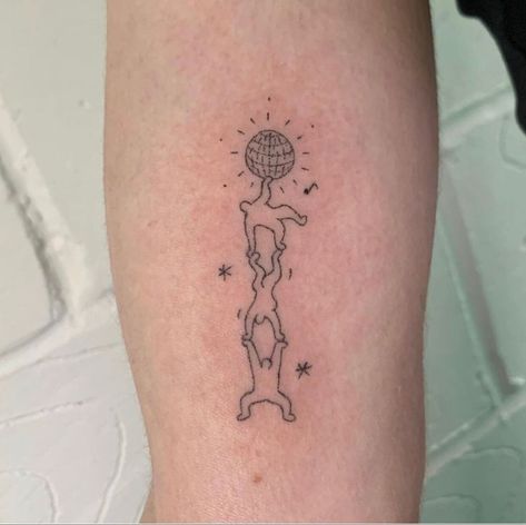 Tattoo Minimal Doodle Tattoo, Decide What To Be And Go Be It Tattoo, Illusion Tattoo, Optical Illusion Tattoos, Illusion Tattoos, Stunning Tattoos, Optical Illusion Tattoo, Funky Tattoos, Cute Tats