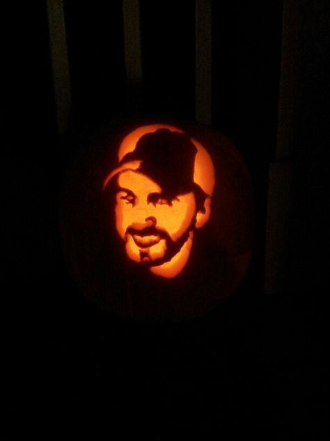 Luke Bryan pumpkin :) Face Carving, Halloween Pumpkins Carvings, Luke Bryan, Country Boys, Easy Halloween, Country Singers, Spooky Halloween, Jack O Lantern, Pumpkin Carving