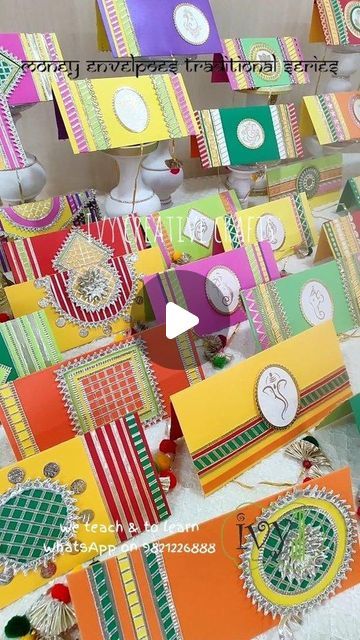 Jarokha Design Diy, Gifting Money, Lipan Art, Border Art, Fancy Envelopes, Wedding Gifts Packaging, Gotta Patti, Money Envelopes, December 24th