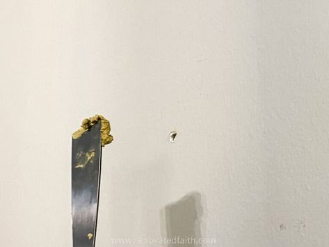 How to Fix Nail Holes in Walls (Easy Beginner Tutorial & Video) Patching Holes In Walls, Free Wall Printables, Fill Nail Holes, Patch Hole, Drywall Repair, Create Picture, Quick Diy, Wood Filler, Nail Holes