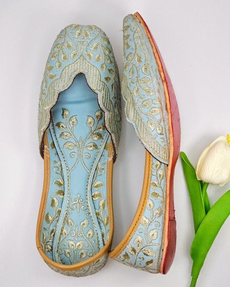 Walk confidently in our exquisite handcrafted Punjabi leather jutti, a blend of tradition and elegance 💫 . . . . #jutti #bluejutti #juttiforwomen #punjabijutti #embroidered #luxury #fancyfabjewels #leatherjutti #womenshoes #traditional #indianshoes #mojri #khussa #pakistanikhussa #bridalwear #weddingshoes #bridaljewelleryuk #indianjewelleryuk #ootd #explorepage #foryou #desijewelry #desijutti #handcraftedjuttis Walk Confidently, Indian Shoes, African Dresses Men, Punjabi Jutti, Shoe Inspiration, Jewellery Uk, Indian Jewellery, Bridal Wear, Outfit Of The Day