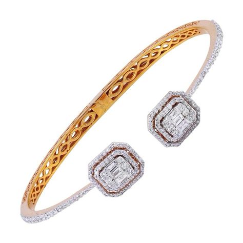 Check out this item from 1stdibs! 1.65 Carat Diamond 18 Karat Rose Gold Open Bangle Bracelet: https://www.1stdibs.com/id-j_12836552 Open Bangle Bracelet, Treasure Jewelry, Modern Bracelets, Bangles Jewelry Designs, Open Bangle, Diamonds And Gold, Diamond Bangle, Gold Jewellery Design, Bangles Jewelry