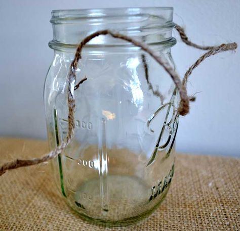 Inside House Decor, Jam Jar Candles, Mason Jar Hanger, Isle Decor, Clothespin Cross, Wine Bottle Painting, Diy Mason Jars, Yellow Canvas Art, Rope Plant Hanger