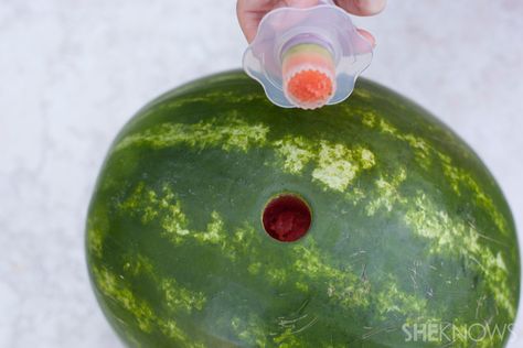 Watermelon infused with vodka... Eat it by the slice, or make fruity cocktails. Your call. Pineapple Martini Recipes, Watermelon Alcohol, Watermelon Alcoholic Drinks, Alcohol Infused Fruit, Watermelon Vodka Slush, Watermelon Keg, Spiked Watermelon, Watermelon Martini, Watermelon Cocktail