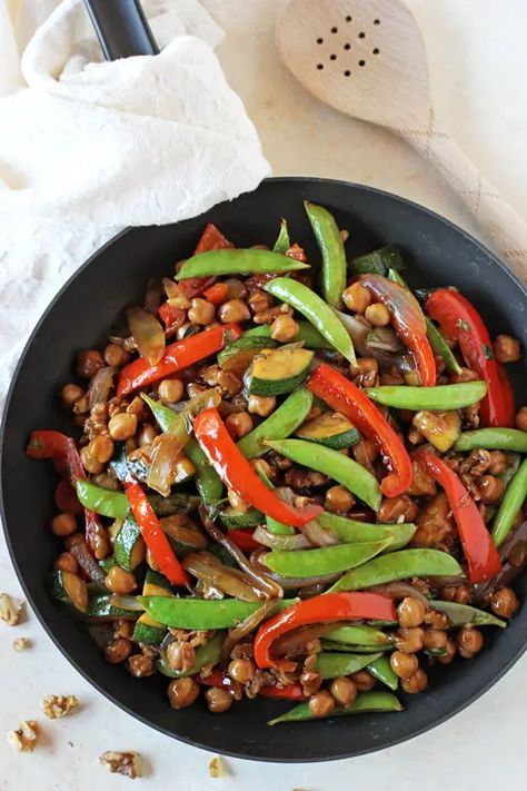 Sugar Snap Pea Recipe, Snap Peas Recipe, Zucchini Stir Fry, Keto Veggies, Snap Pea, Cherry Tomato Sauce, Chinese Vegetables, Csa Recipes, Veggie Dinner