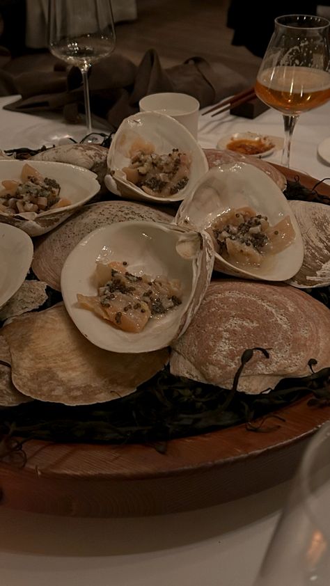 oysters caviar michelin fancy dinner elegant outfit black tie Oysters Caviar, Elegant Outfit Black, Fancy Restaurant Outfit, Hosting Parties, Fancy Restaurant, Outfit Black, Fancy Dinner, Elegant Outfit, Black Tie